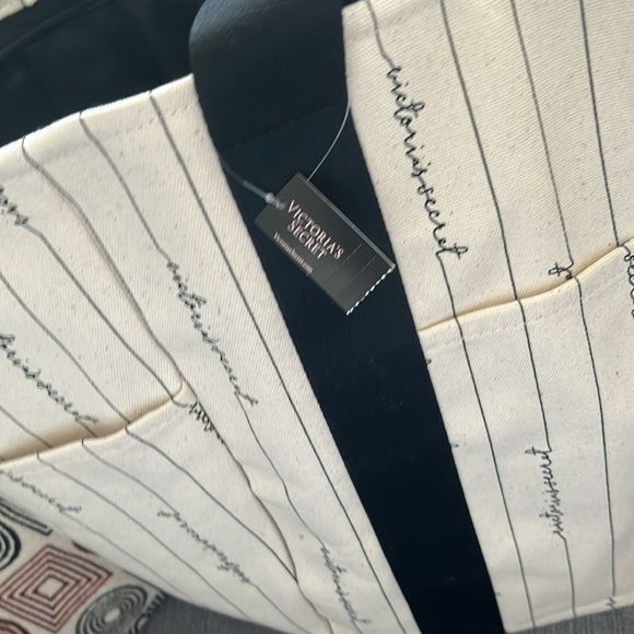 Victoria secret tote bag brand new!!! - Picture 4 of 5